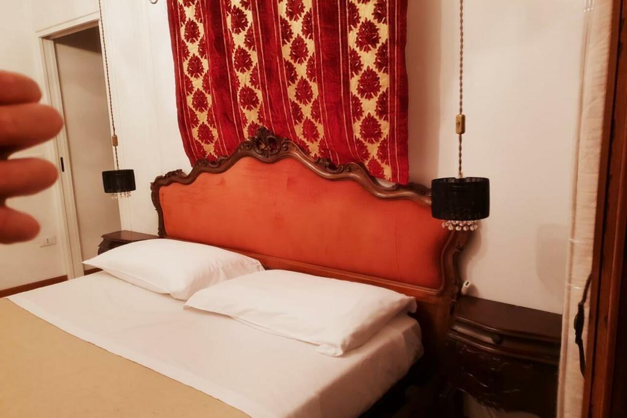 Hotel Casa Di Adel à Venise Extérieur photo